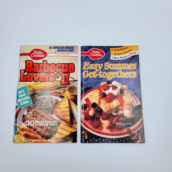 Betty Crocker 1992 Easy Summer Get-Togethers And 1990 Barbecue Lovers II Cookboo - Picture 3 of 9